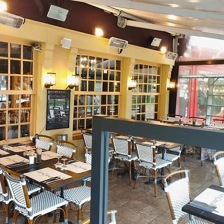 מלון Les Cascades - De Charme