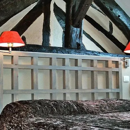 מלון Les Cascades - De Charme 3*