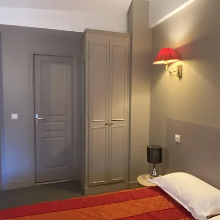 Les Cascades - De Charme מלון הונפלר