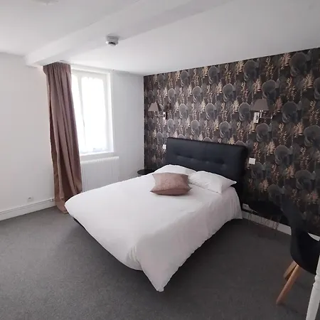 叠水瀑布 – 迷人酒店 翁弗勒尔