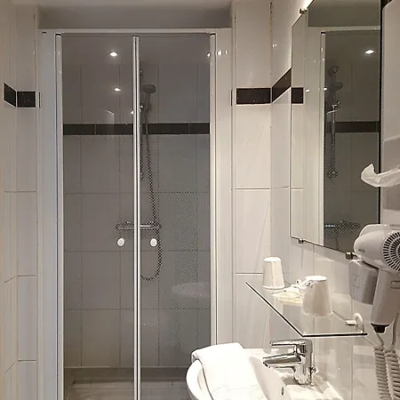 Hotell Les Cascades - De Charme Honfleur