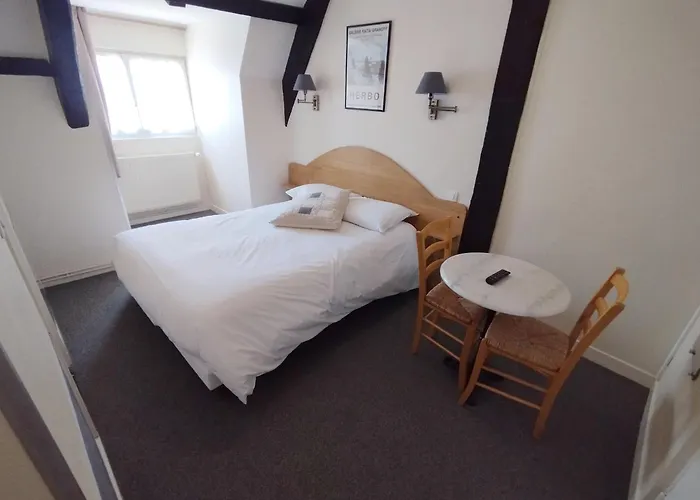 酒店 叠水瀑布 – 迷人酒店 3*